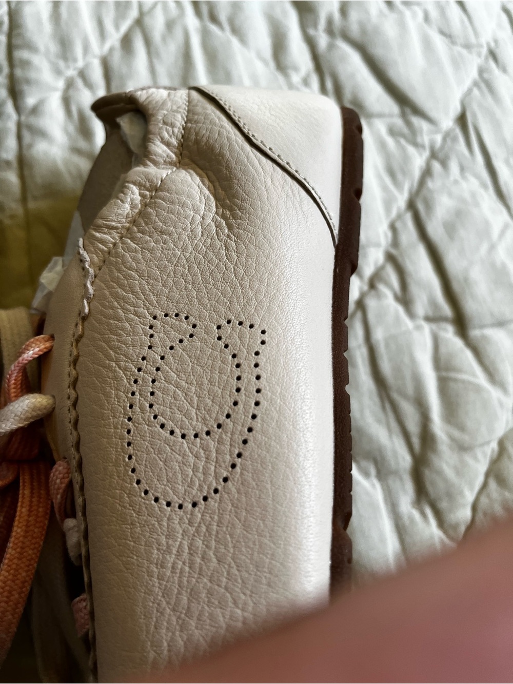Coach Soft Leather Sneakers Size 7.5 With Additional Laces - Picture 9 of 16